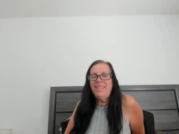 Scrumptiouspeachgoddess Chaturbate stream image from September 03, 2025