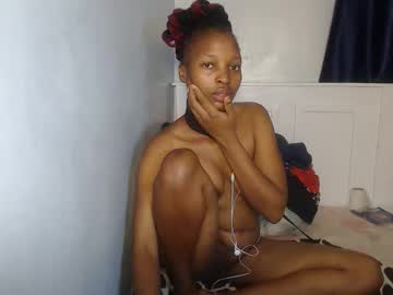 Drippyreen Chaturbate stream image from September 03, 2025