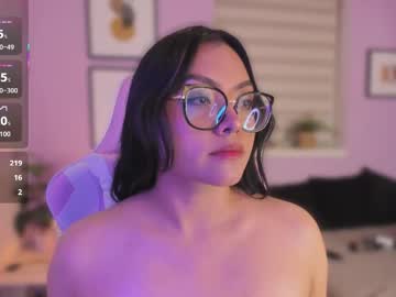 Ema_Wett Chaturbate stream image from September 03, 2025