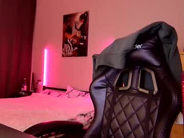 M_E_D_I_A_T_O_R Chaturbate stream image from September 03, 2025