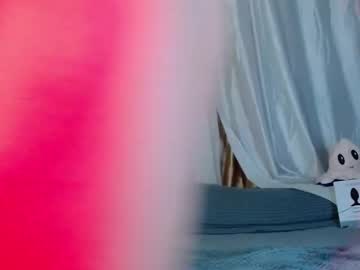 Bella_Gonvill Chaturbate stream image from September 04, 2025