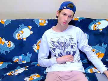 Lester_Broo Chaturbate stream image from September 04, 2025