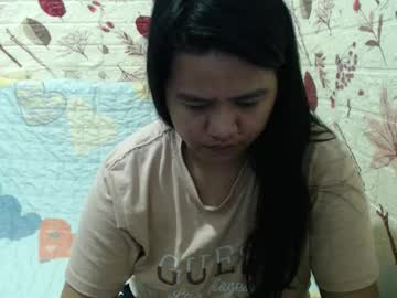 Pinayhotcumbb Chaturbate stream image from September 04, 2025