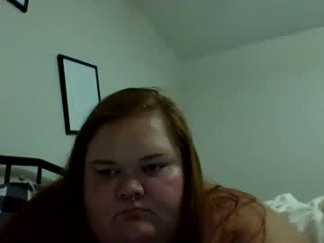 Plumpkittee Chaturbate stream image from September 04, 2025
