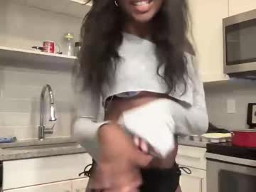 Autumnxrae Chaturbate stream image from September 04, 2025