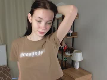 Angelicavotolato Chaturbate stream image from September 04, 2025