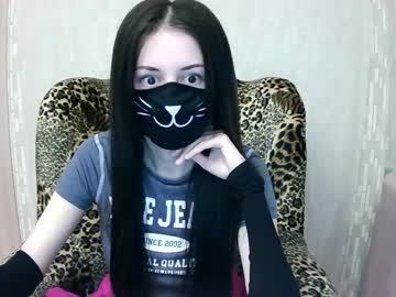 Evarousex Chaturbate stream image from September 04, 2025