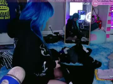 Auragotchi Chaturbate stream image from September 04, 2025