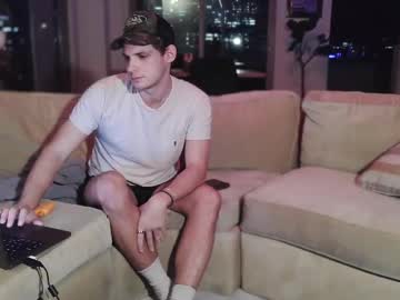 Bronextdoorcollin Chaturbate stream image from September 04, 2025
