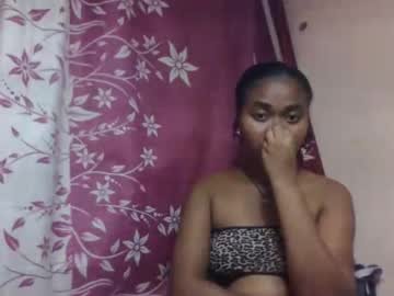 Nilahmarie Chaturbate stream image from September 04, 2025