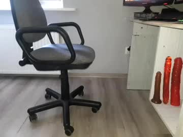 Avalion92 Chaturbate stream image from September 04, 2025