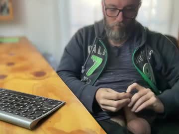 Martincito22xl Chaturbate stream image from September 04, 2025