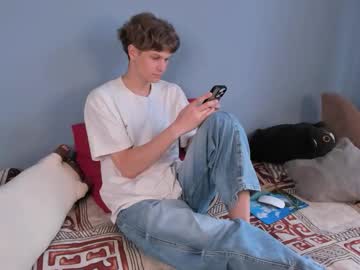 Maxim_Burn Chaturbate stream image from September 04, 2025
