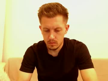 Arromwilliam90 Chaturbate stream image from September 04, 2025
