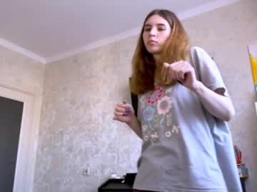 Heidyomary Chaturbate stream image from September 04, 2025