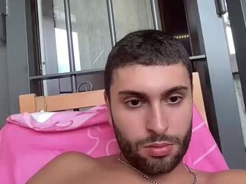 Lorenzogrillo05 Chaturbate stream image from September 04, 2025