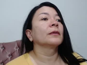 Naturally_Mature Chaturbate stream image from September 04, 2025