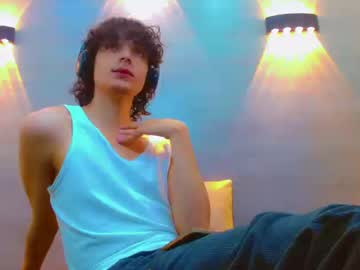 Sr_Bonnyethan Chaturbate stream image from September 04, 2025