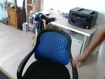 Tounu45 Chaturbate stream image from September 04, 2025