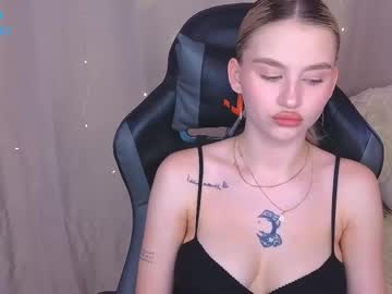 Barbieee_Doll Chaturbate stream image from September 04, 2025