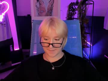 Cinbellamy Chaturbate stream image from September 04, 2025