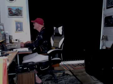 Dopeleaf2 Chaturbate stream image from September 04, 2025