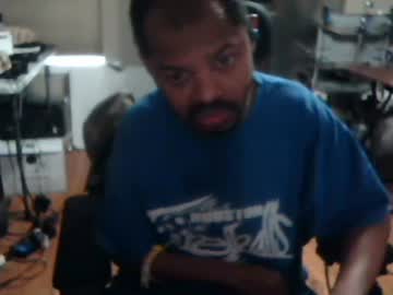 Xxxonwheelz Chaturbate stream image from September 04, 2025