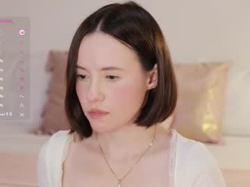 _Female_Essence_ Chaturbate stream image from September 04, 2025