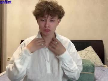 Ronrogo Chaturbate stream image from September 04, 2025