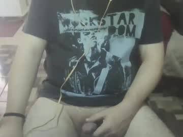 Snowbish9 Chaturbate stream image from September 04, 2025