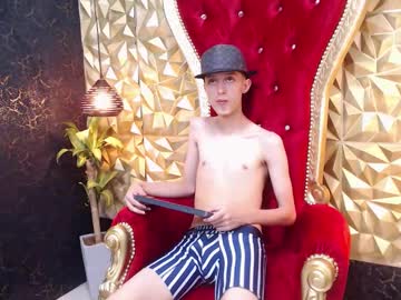Arthurcox_ Chaturbate stream image from September 04, 2025
