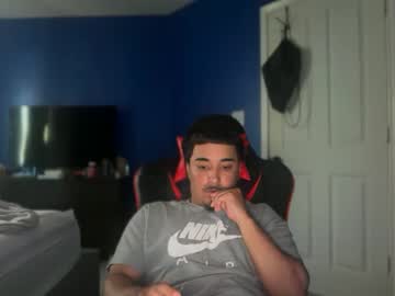Doingit4uuu Chaturbate stream image from September 04, 2025