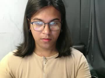 Blackpinayts Chaturbate stream image from September 04, 2025