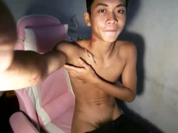 Leemoreno18 Chaturbate stream image from September 04, 2025