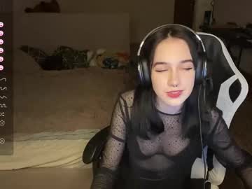 Berryyukii Chaturbate stream image from September 04, 2025