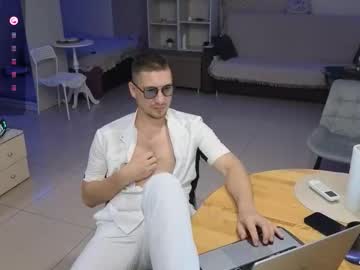 Artenniuss35 Chaturbate stream image from September 04, 2025