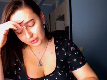 Lisa_Lady_Golden Chaturbate stream image from September 04, 2025