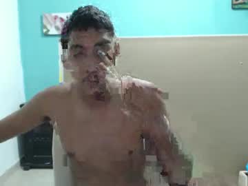 Alexcumhot Chaturbate stream image from September 05, 2025