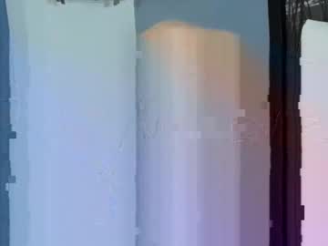 Exhibitionist2seee Chaturbate stream image from September 05, 2025