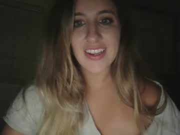 Khelzy Chaturbate stream image from September 05, 2025