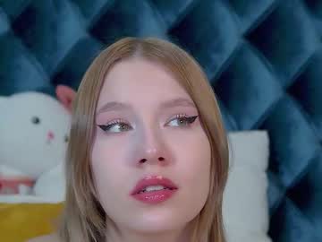 Lililinn Chaturbate stream image from September 05, 2025