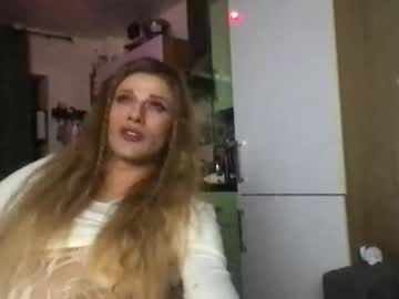 Pluto_Green Chaturbate stream image from September 05, 2025