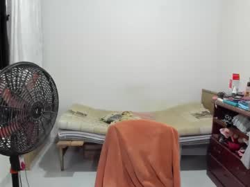 Cerise_Hood3012 Chaturbate stream image from September 05, 2025
