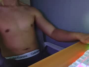 Lmidnight Chaturbate stream image from September 05, 2025