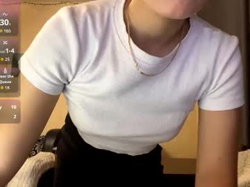 Aislycolburn Chaturbate stream image from September 05, 2025