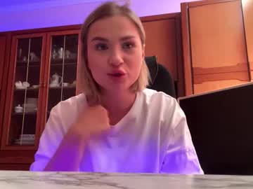 Bernicecompanie Chaturbate stream image from September 05, 2025