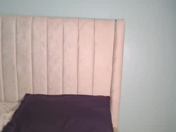 Love_Miah Chaturbate stream image from September 05, 2025