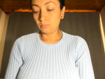 Melekangel Chaturbate stream image from September 05, 2025