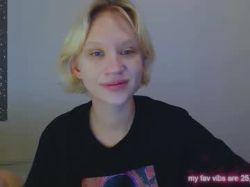Molly_Smolly_ Chaturbate stream image from September 05, 2025