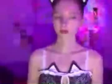 Autumnroginson Chaturbate stream image from September 05, 2025